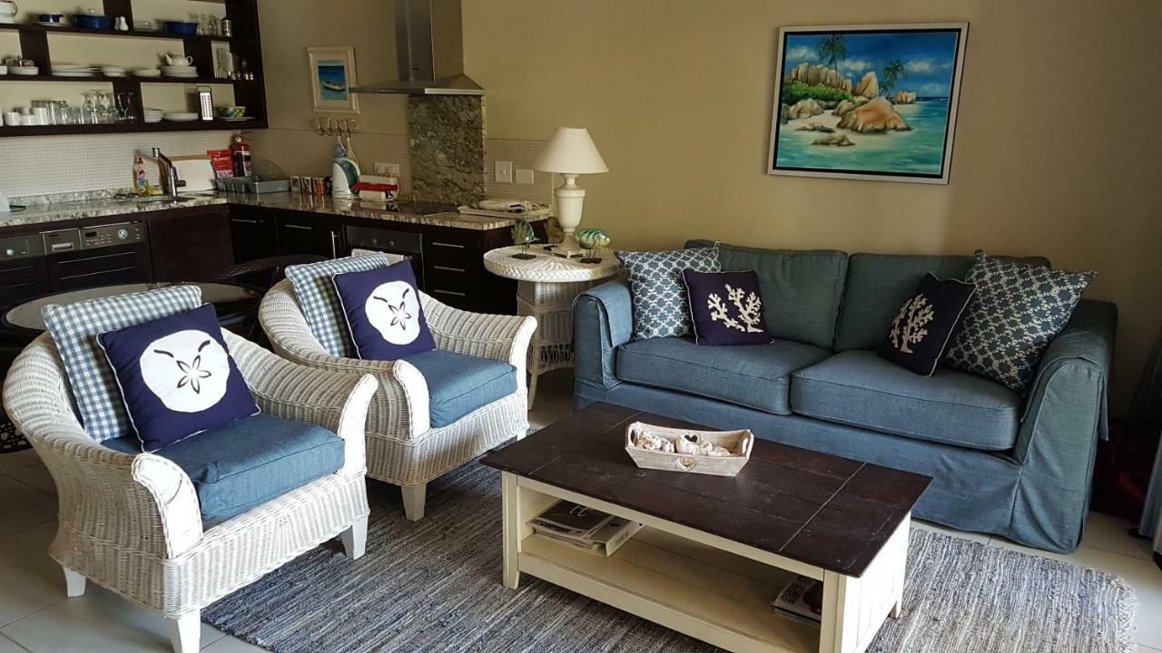 Bay 4 Eden Island Apartment Exterior photo